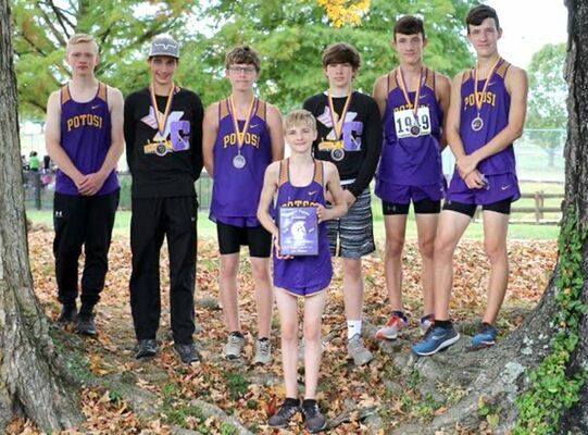 P.H.S. JV Boys 1st Place - front left Kolbey Heeter 75th, back, from left,  Luke Fambrough 44th, Jacob Lewis 6th, Ely Griffin 1st, Colton Politte 9th, Tanner Gibson 3rd and Connor Gibson 4th. (Submitted Photo)